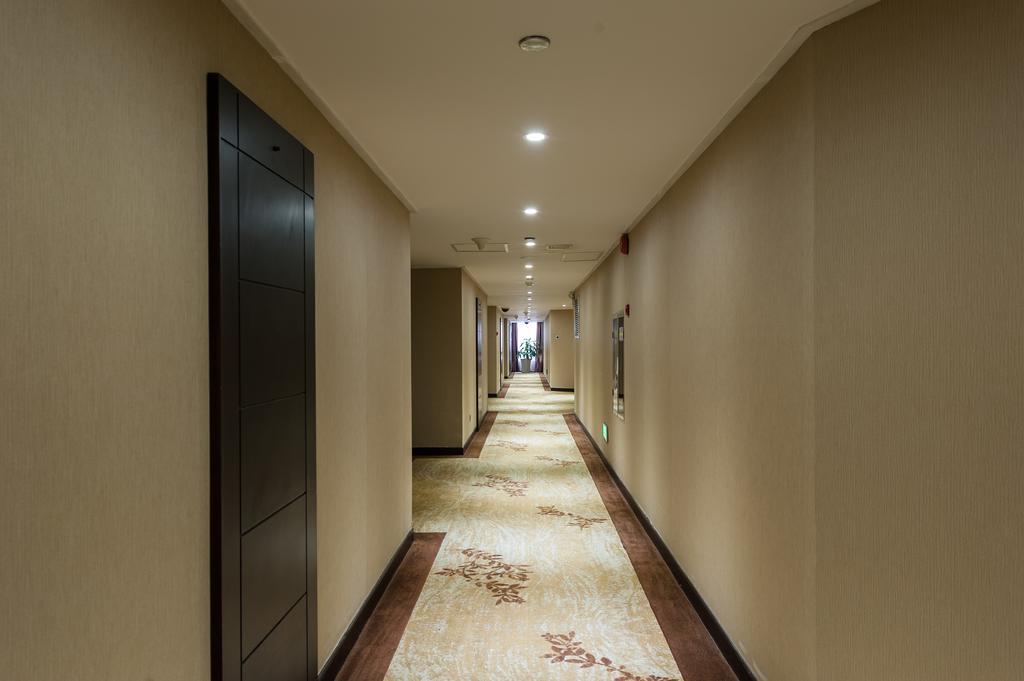 Gangrun Hotel Guangzhou Beijing Road Branch エクステリア 写真