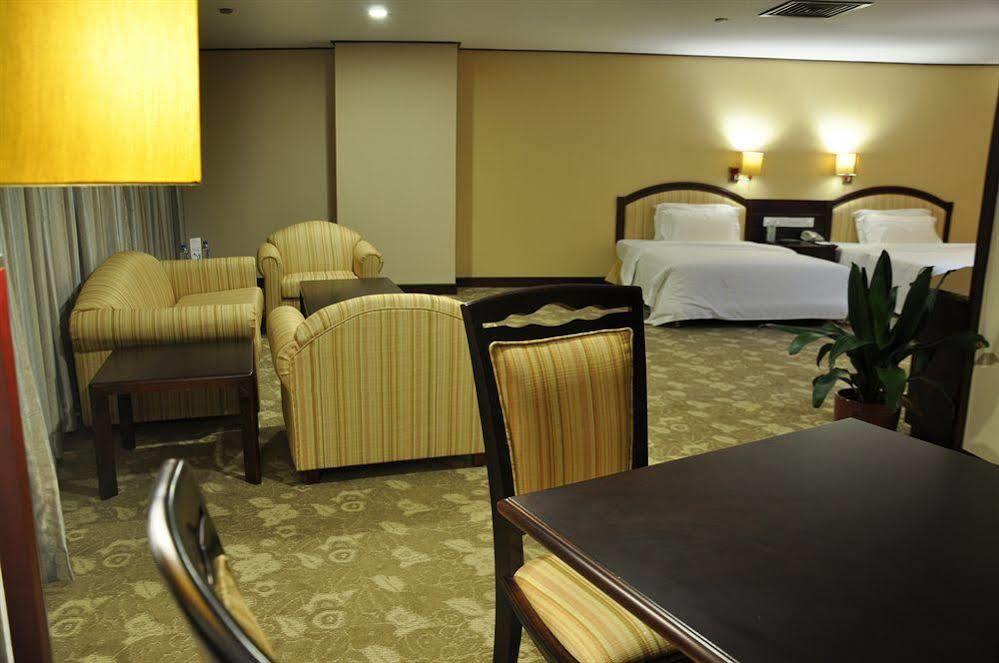 Gangrun Hotel Guangzhou Beijing Road Branch エクステリア 写真