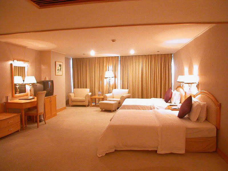 Gangrun Hotel Guangzhou Beijing Road Branch エクステリア 写真